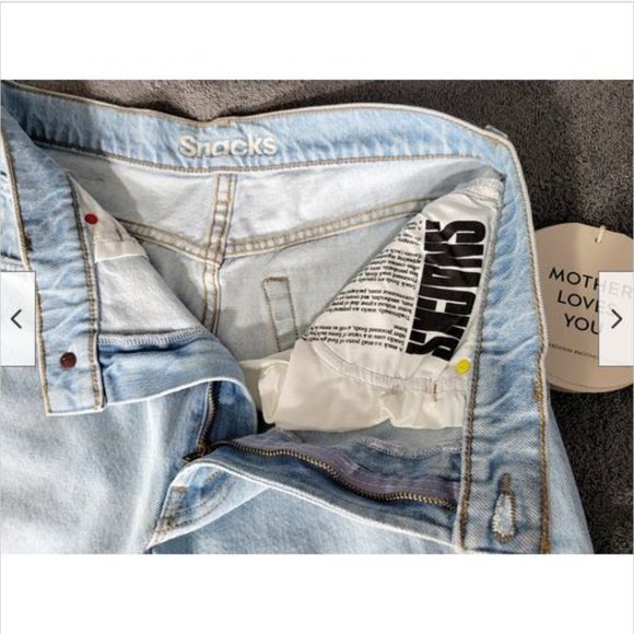 NWT Mother SNACKS The Fun Dip Puddle Sliced Jeans Lots of Nibbles 26 - Picture 9 of 15